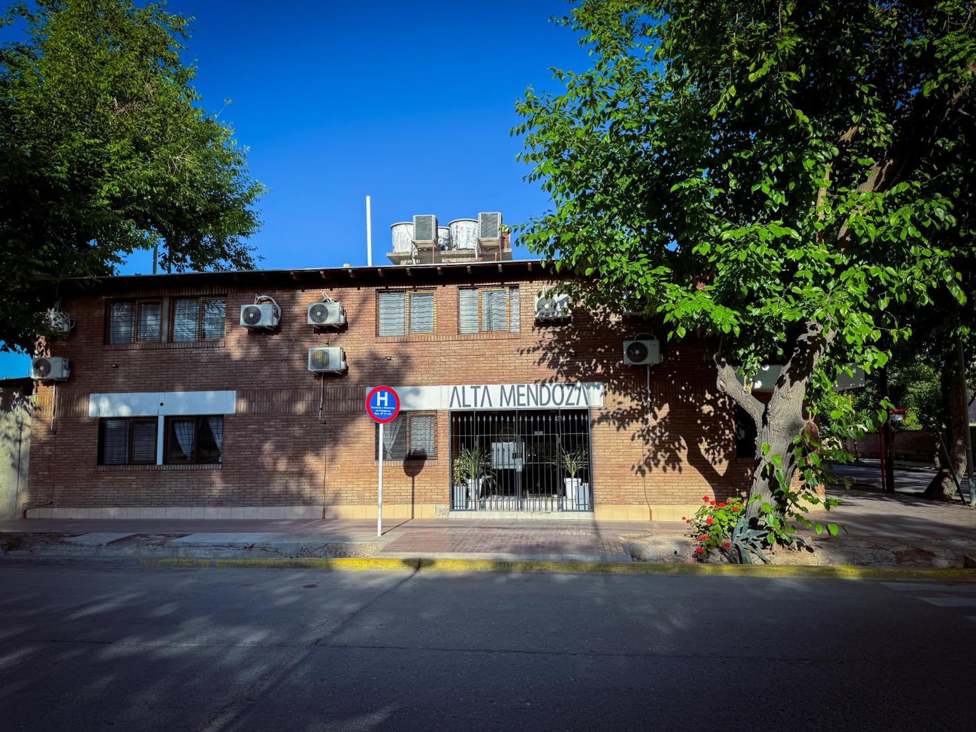 Hotel Alta Mendoza Exterior foto